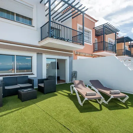 Ocean View * Адехе